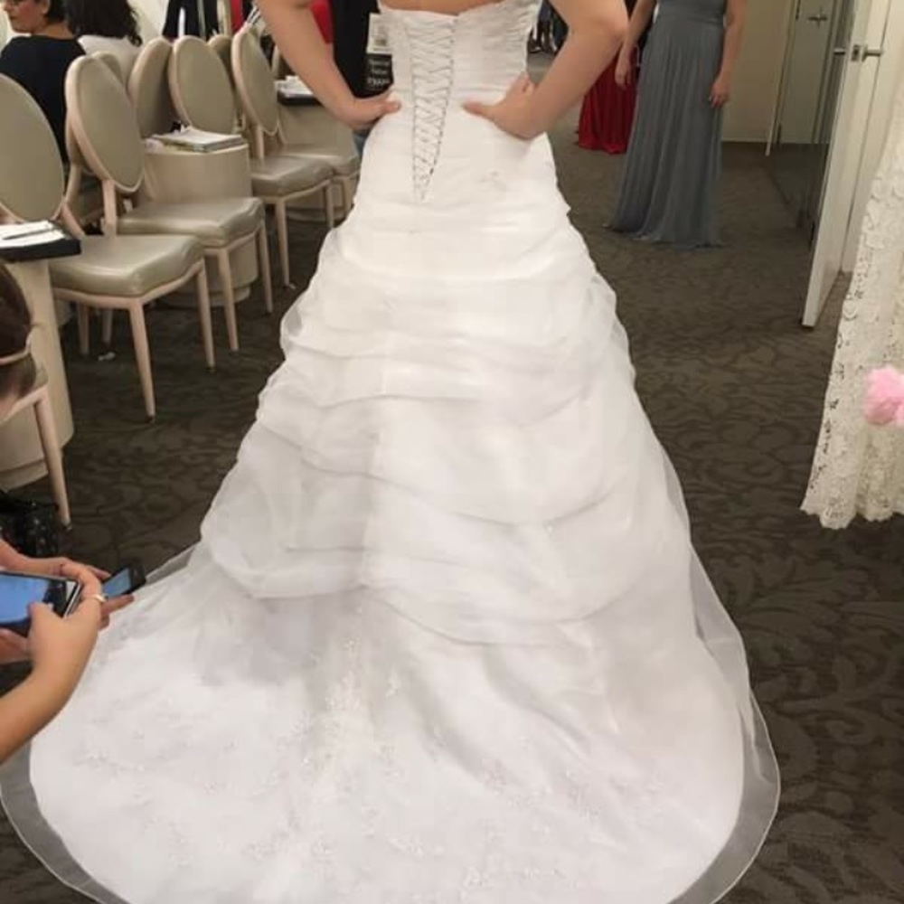 Wedding dress steal !!! - Picture 5 of 6